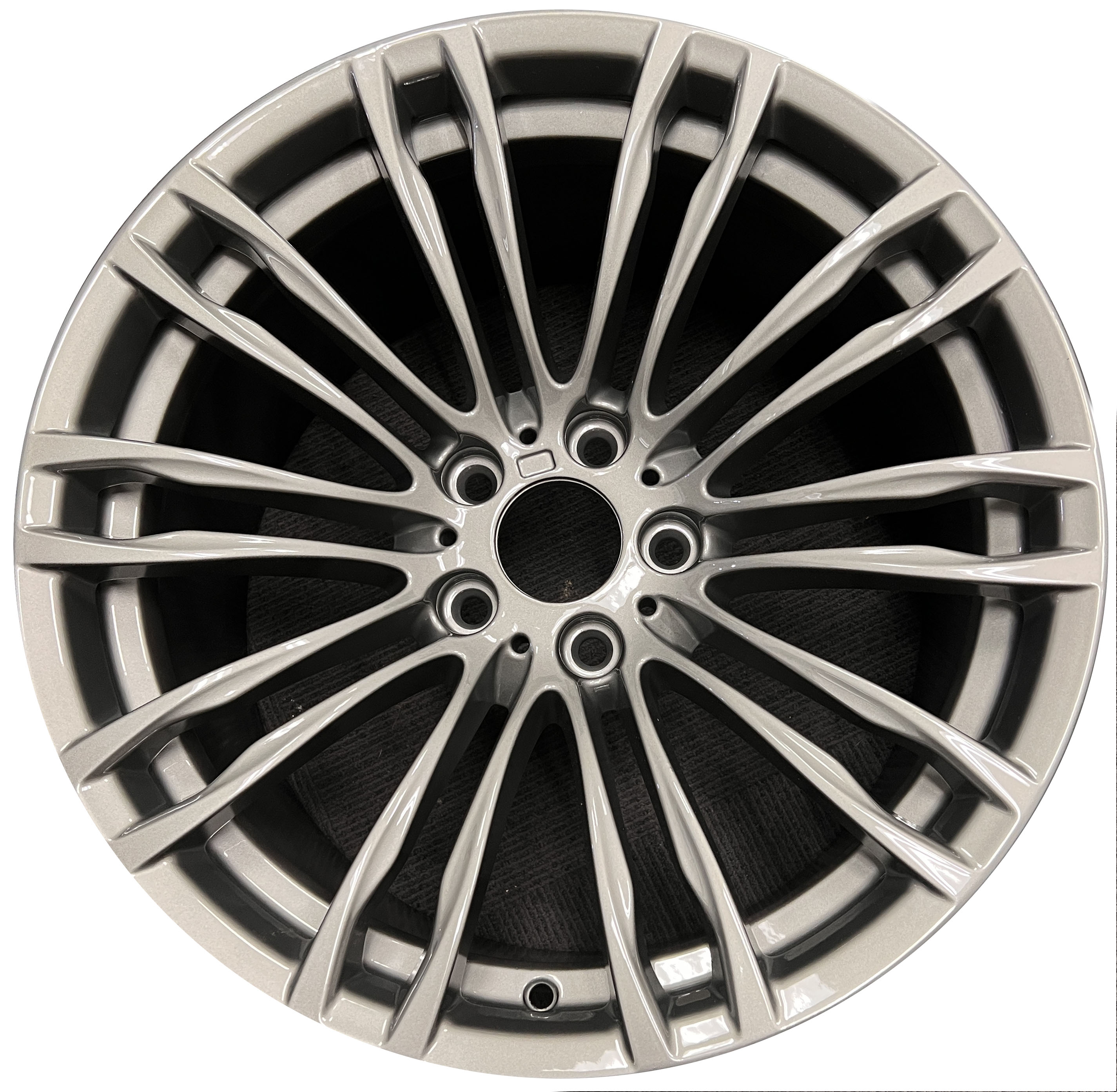 bmw m5 wheel part #71558