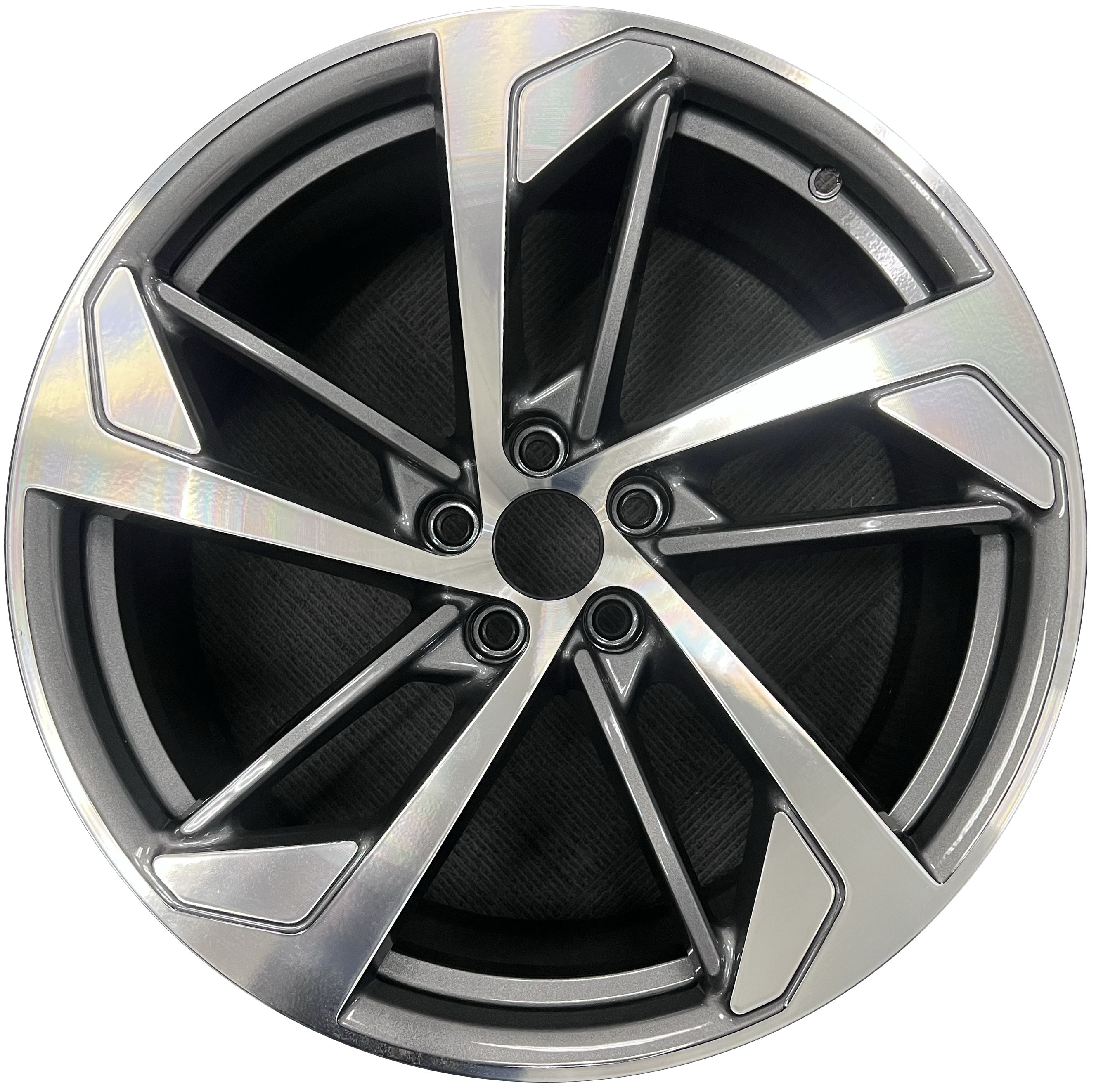 audi rs5 wheel part #59047c