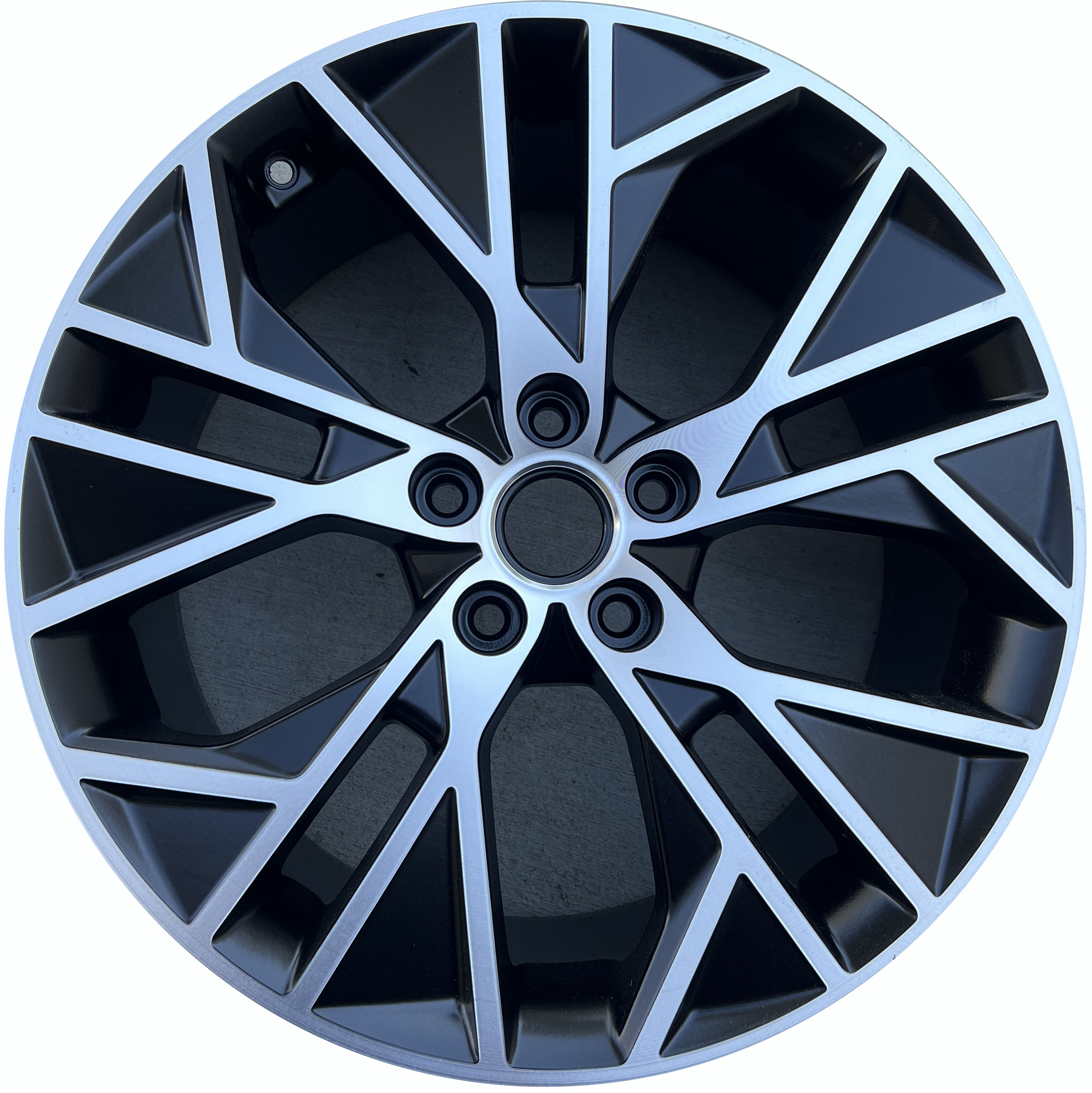 hyundai elantra wheel part #95466