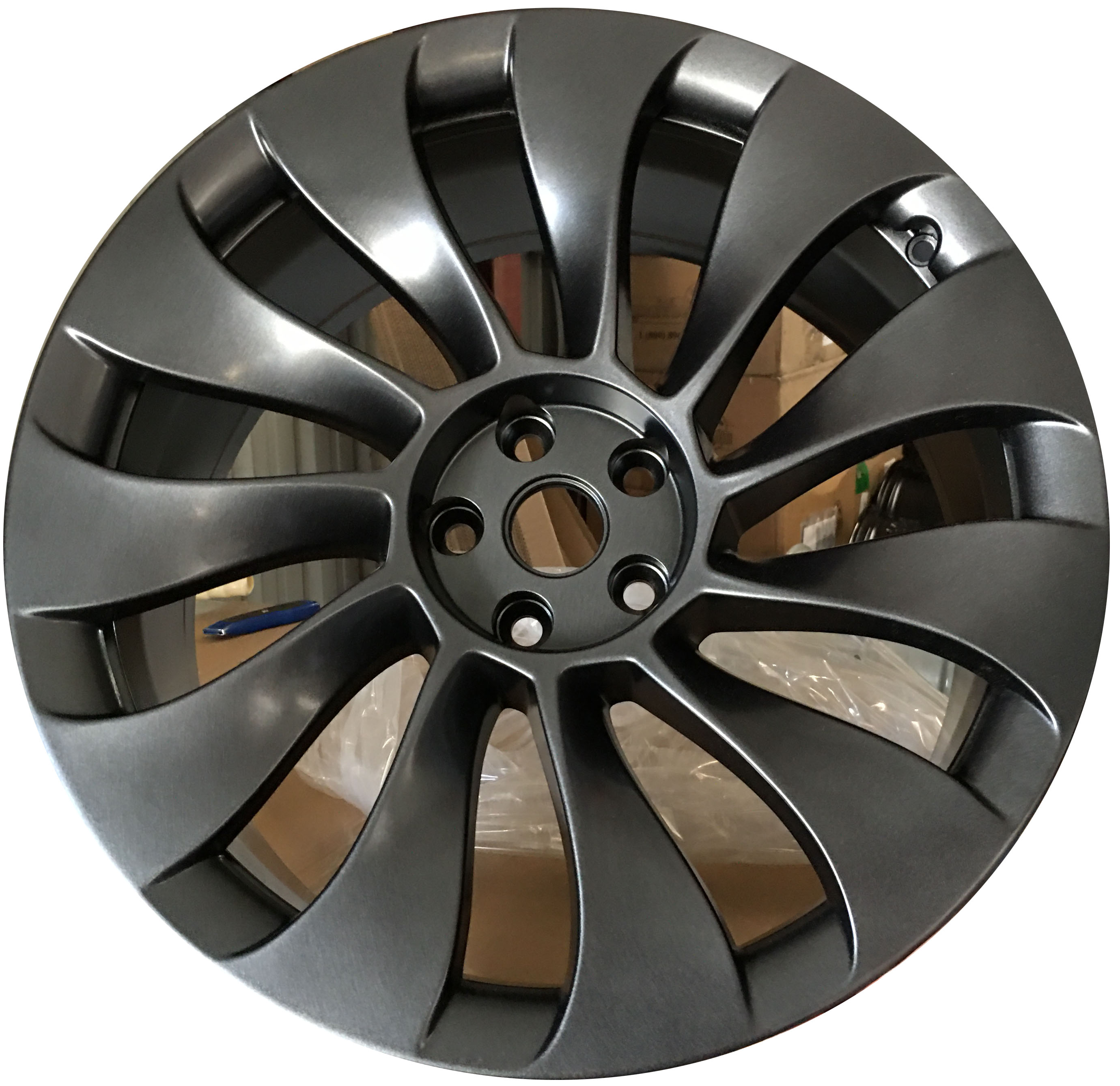 Tesla Model Y rim part #96930